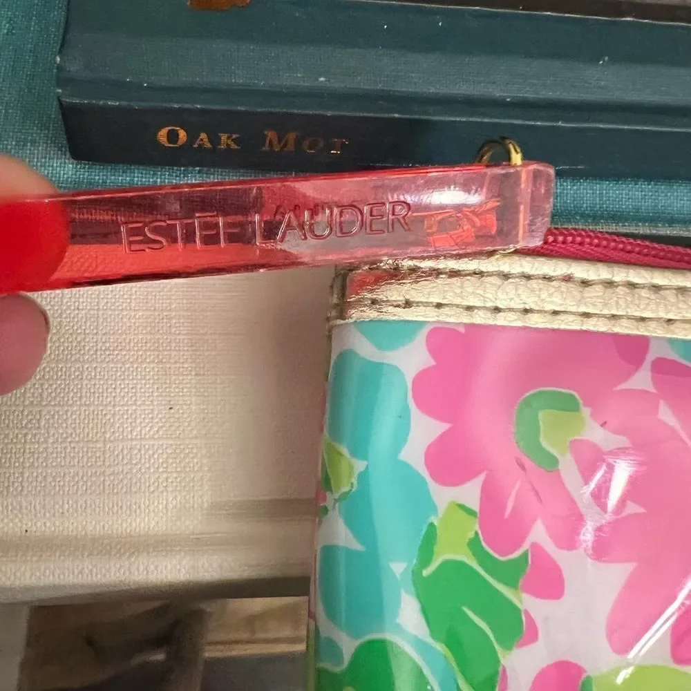 Lilly Pulitzer x Estée Lauder small makeup bag.